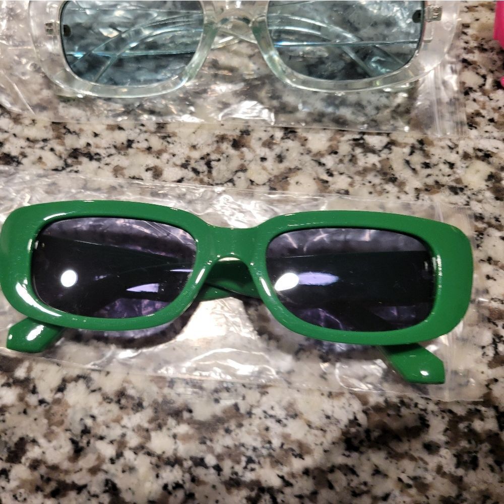 Multicolor rectangular fashion sunglasses - Picture 9 of 14